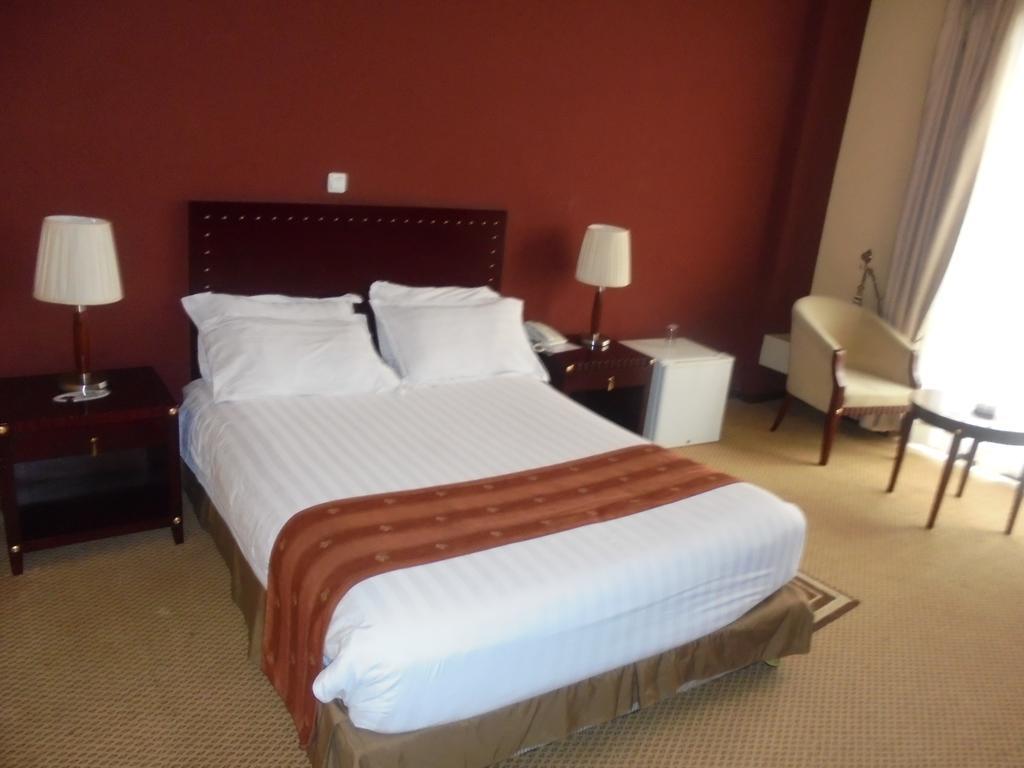 Soramba Hotel Business Plc أديس أبابا المظهر الخارجي الصورة