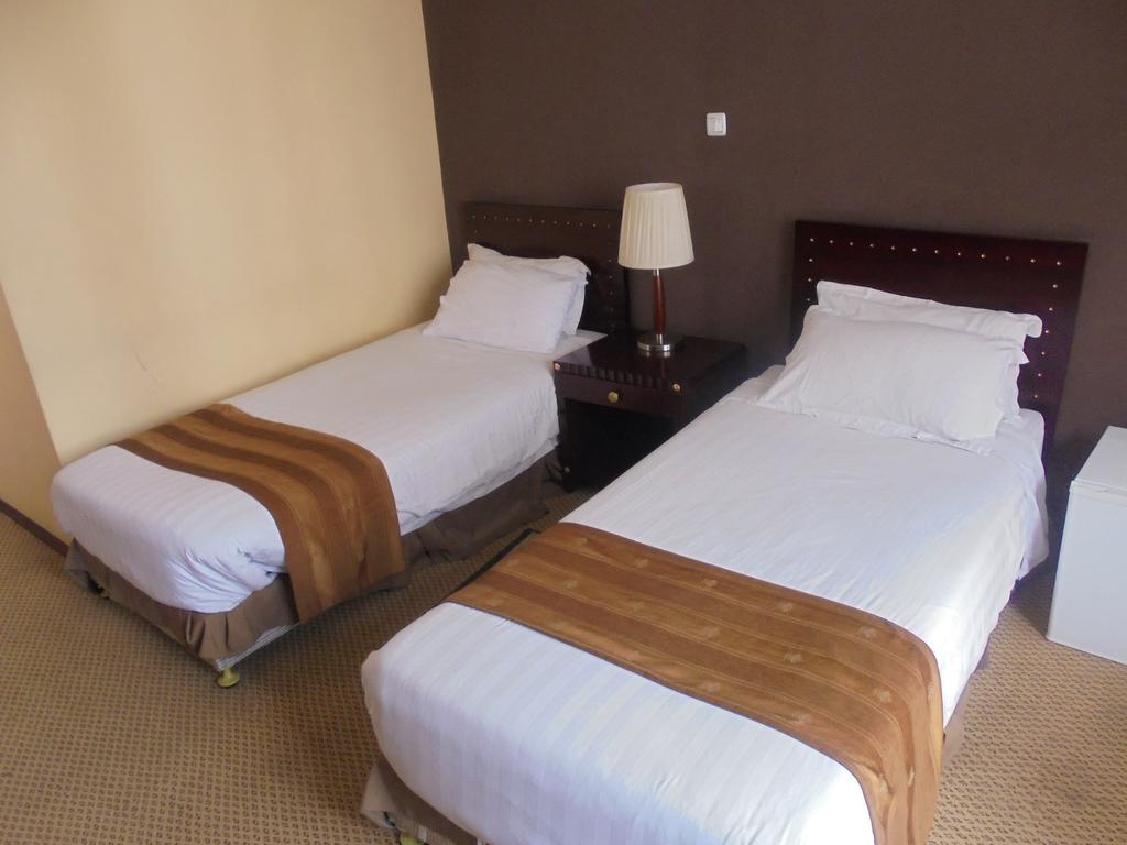 Soramba Hotel Business Plc أديس أبابا المظهر الخارجي الصورة
